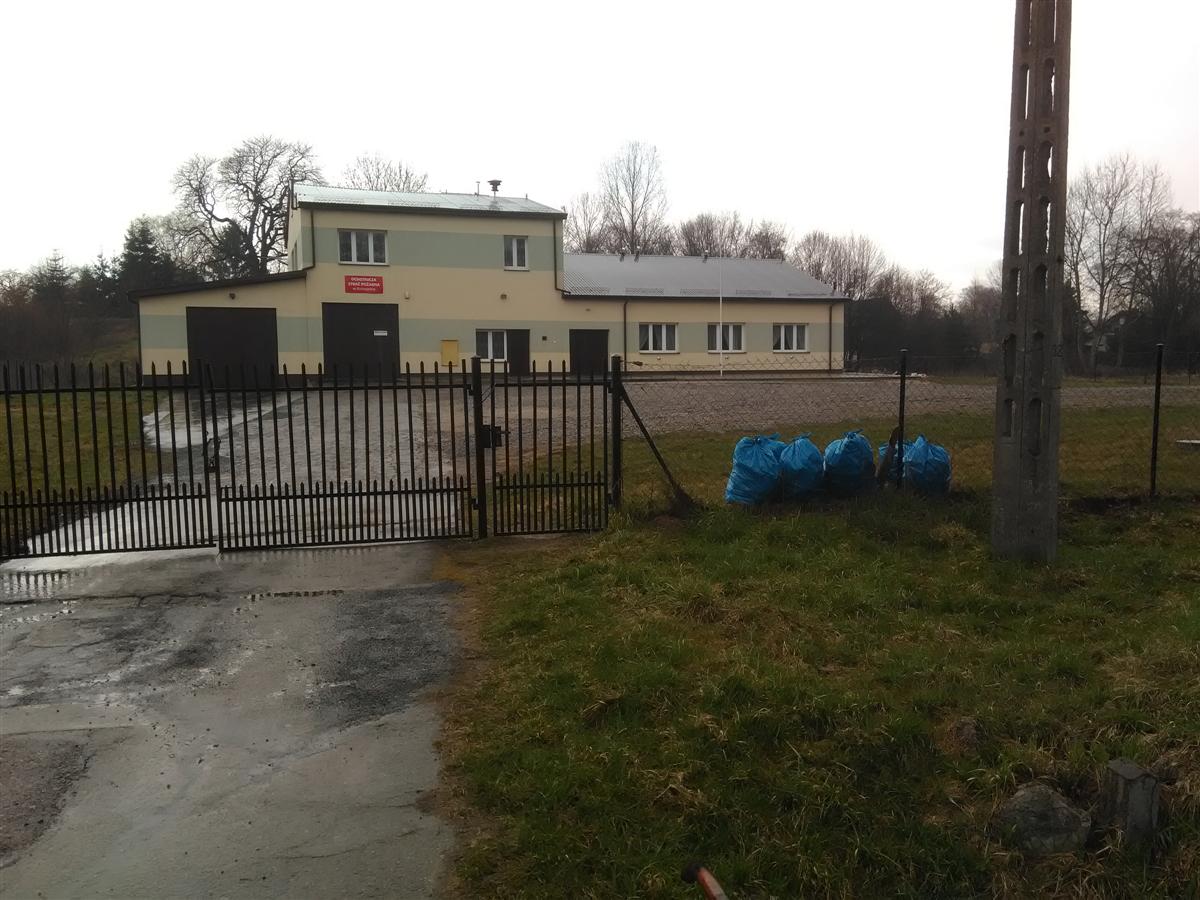 osp konopnica remiza śmieci