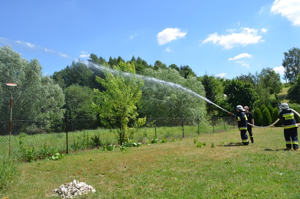 ćwiczenia nowych strażaków osp konopnica