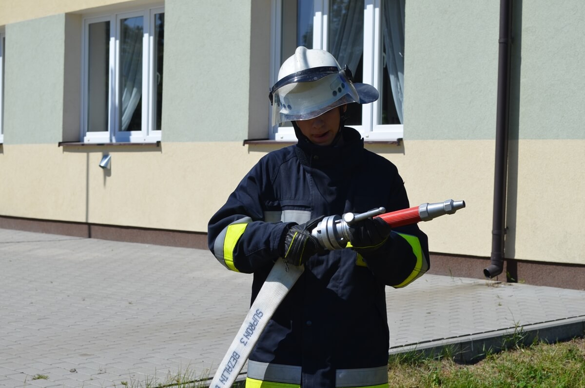 ćwiczenia nowych strażaków osp konopnica